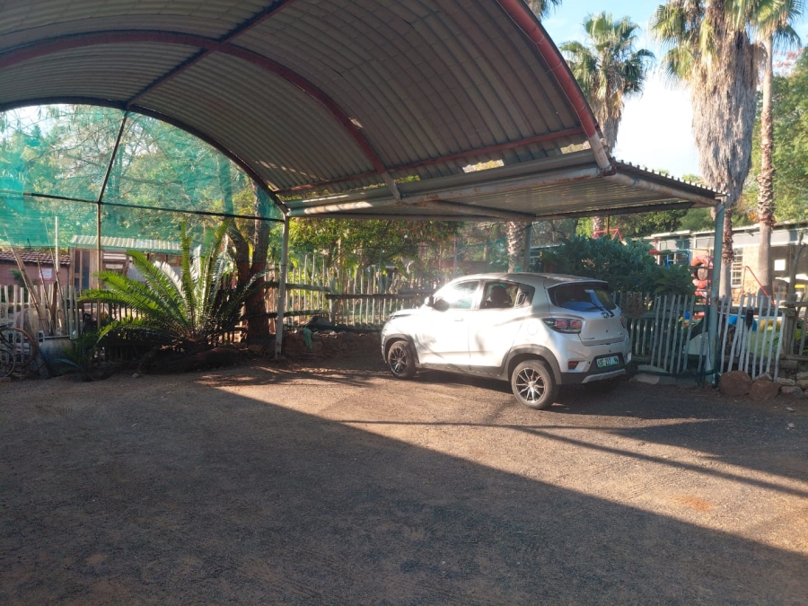 5 Bedroom Property for Sale in Elandsrand North West